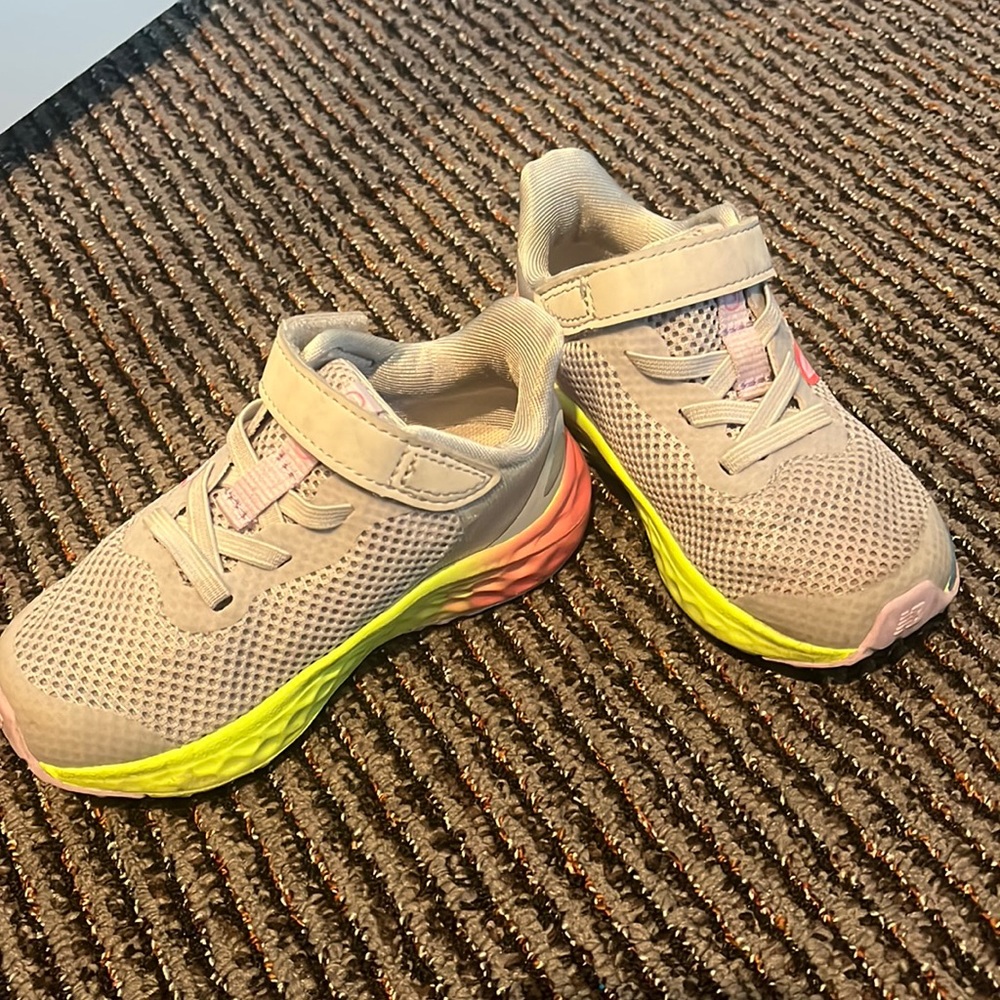 Toddler girl New Balance sneakers size 7T